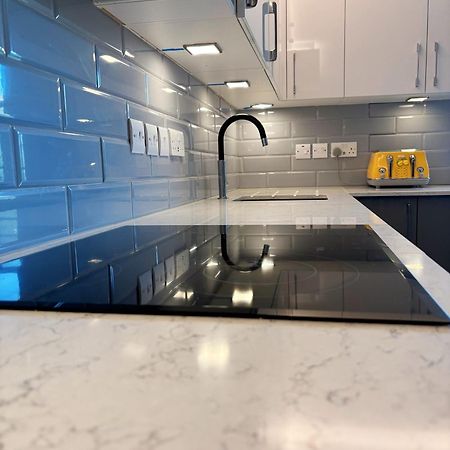 Double Bedroom In Clapham London Kültér fotó